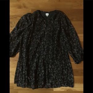 Women’s size XS new day dress long sleeves.